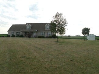 6840 S Meridian Rd, Oxford, IN 47971