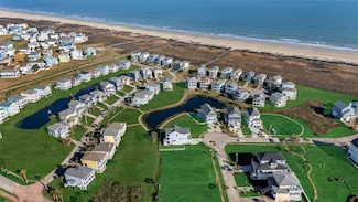 4111 Royal Tern Ln, Galveston, TX 77554