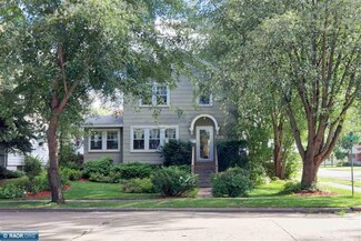 726 9th St S, Virginia, MN 55792