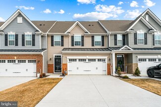 121 Hidden Acres Ln, Moorestown, NJ 08057