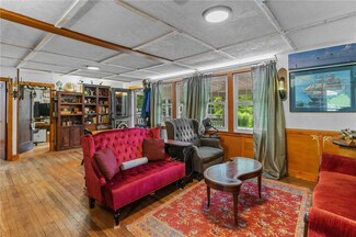 4 Galley St, Jamestown, RI 02835