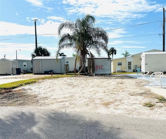 56 Montego Dr, Palmetto, FL 34221