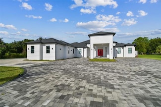 4535 Foxwood Blvd, Wesley Chapel, FL 33543