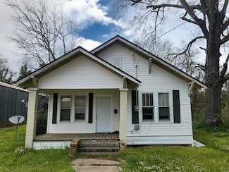 317 E Elm St, Prescott, AR 71857