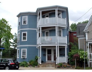 19 Kingston St Unit 3, Somerville, MA 02144