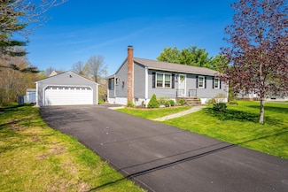 95 Harrisburg Ave, Westbrook, ME 04092