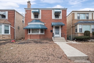 3032 W Chase Ave, Chicago, IL 60645