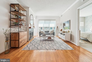 3101 N Hampton Dr Unit 314, Alexandria, VA 22302