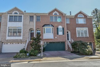 8102 Madrillon Ct, Vienna, VA 22182
