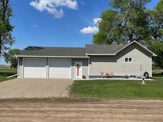 303 Lake Ave S, Lake Preston, SD 57249