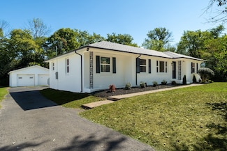 200 Hillcrest Dr, Gallatin, TN 37066