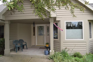 N21W24090 Garden Cir Unit 3E, Pewaukee, WI 53072