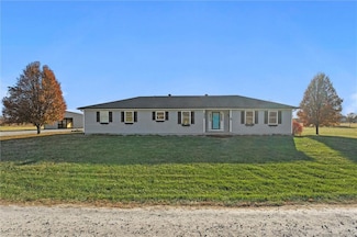 19985 W 199th St, Spring Hill, KS 66083