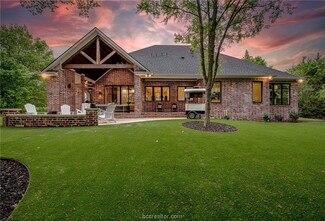 3456 Mahogany Dr, Bryan, TX 77807