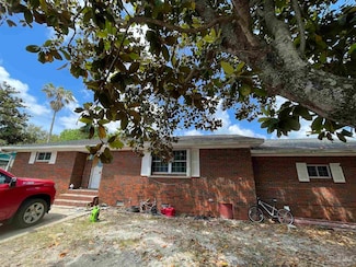 1695 Beechwood Dr, Gulf Breeze, FL 32563