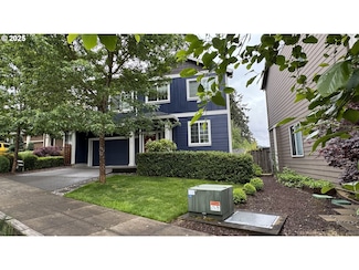 14112 SE Insley St, Portland, OR 97236