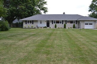 1808 E Kelley Rd, Frankfort, IN 46041