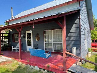 159 W 1st St, Calico Rock, AR 72519