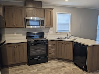 2324 Catalpa St Unit 92, Liberty, MO 64068