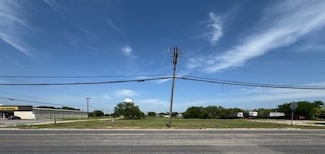500 Lincoln Ave, Robstown, TX 78380