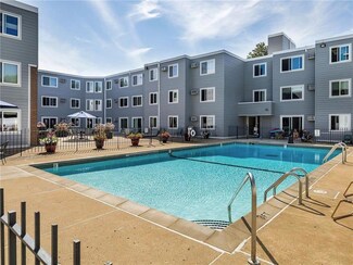 333 8th St SE Unit 209, Minneapolis, MN 55414
