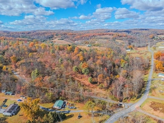 371 Sleepy Hollow Rd, Shermans Dale, PA 17090