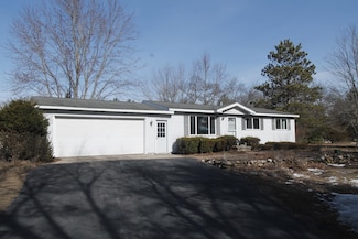 153 Carriage Rd, Montello, WI 53949
