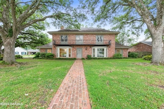 101 Stonehenge Rd, Lafayette, LA 70503