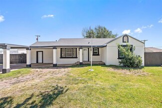 404 N Park St, El Reno, OK 73036