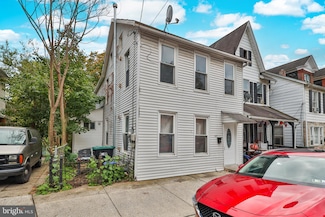 427 Pawnee St, Bethlehem, PA 18015