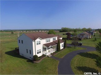 69 N Park St, Adams, NY 13605