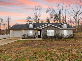 270 Hollywood Dr, Corbin, KY 40701