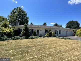 109 Greenwood Dr, Hagerstown, MD 21740