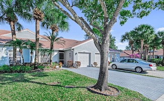8476 Logia Cir, Boynton Beach, FL 33472