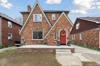 5784 Whittier St, Detroit, MI 48224