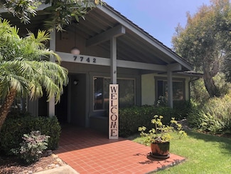 7742 Via Capri, La Jolla, CA 92037