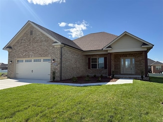 5386 Freesia Ln, Bowling Green, KY 42101