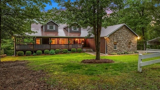 608 Pine Pass Cir, Mineral Bluff, GA 30559