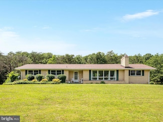 5409 Greenspring Valley Rd, Green Spring, WV 26722
