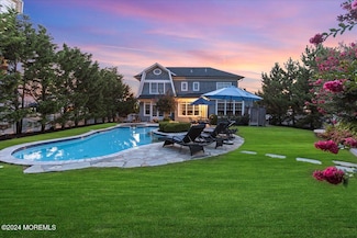 1123 Barnegat Ln, Mantoloking, NJ 08738