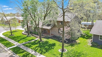 2002 Barnsbury Ct, Celina, OH 45822