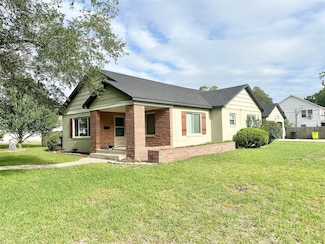 2527 Avenue G, Rosenberg, TX 77471