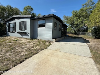 6339 Holiday Dr, Spring Hill, FL 34606