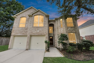 9002 Sundown Dr, Pearland, TX 77584