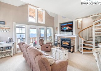 299 Indian Paintbrush Dr Unit R231, Banner Elk, NC 28604