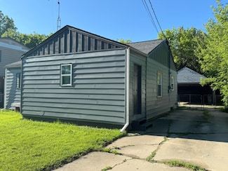 3355 W Lyndon Ave, Flint, MI 48504