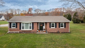 47 McClimon Rd, Preston, CT 06365