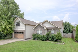 1403 Raven Rd, Clarksville, TN 37042