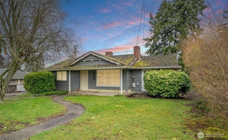 7709 29th St W, University Place, WA 98466