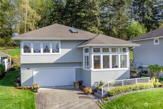 60 Mariner Place, Port Ludlow, WA 98365